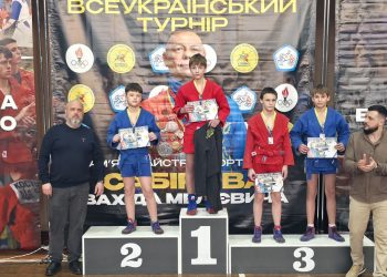 Спортсмени з Полтавщини здобули шість медалей на всеукраїнських змаганнях із бойового самбо • Бойове самбо •