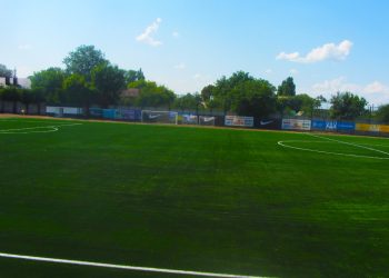 Стадіон «Молодіжний» постраждав від нічної атаки росіян — тренувальний процес «Ворскли» порушено • Футбол •