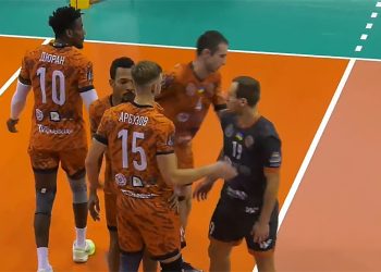 Суперліга: «Решетилівка» на виїзді перемогла «Поділля» • Волейбол •