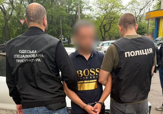 Торговля бронированием: в Одессе задержали военнослужащего