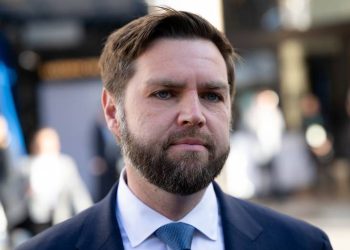 Трамп хоче торгівлі та туризму між Україною та Росією, а не війни – Венс