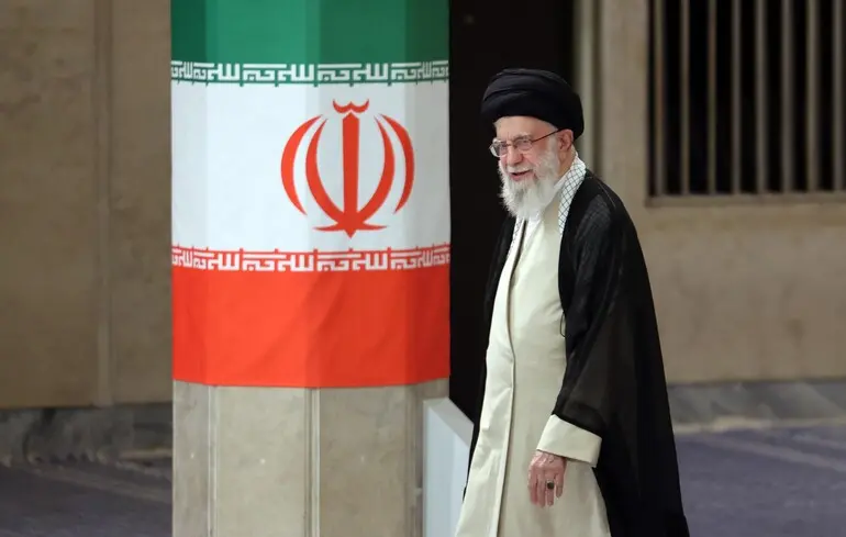 Трамп пригрозив атакувати Іран – Верховний іранський лідер відповів – Світові новини