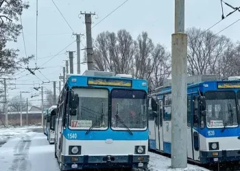 У Дніпрі скасовано випуск тролейбусів на маршрути міста