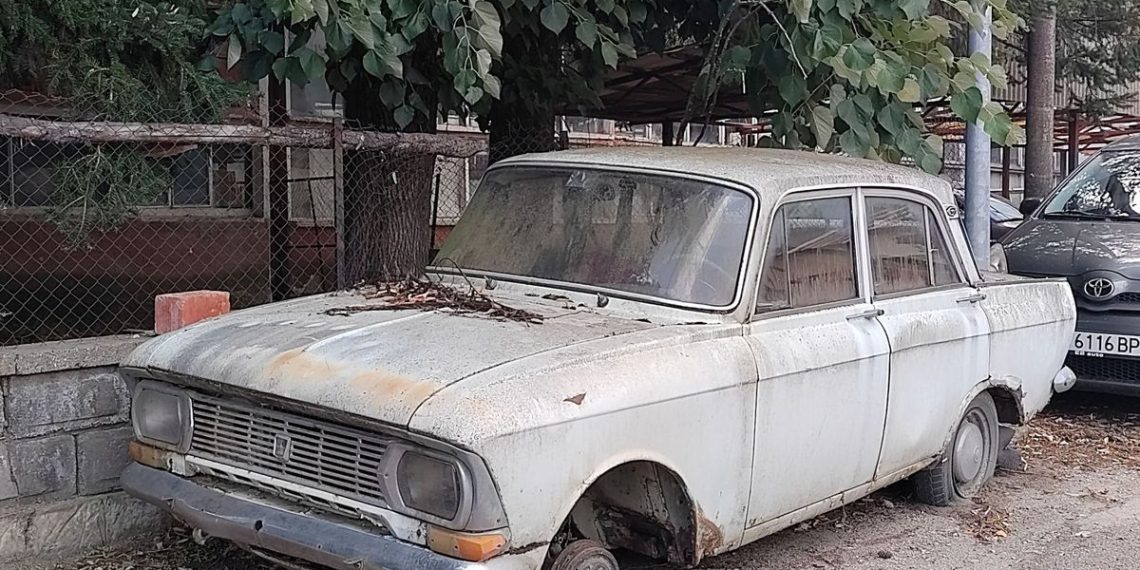 У Львові цього тижня на арештмайданчик забрали ще 6 покинутих авто –