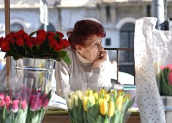 У Львові на площі Соборній розпочнуть продаж квітів з 1 березня –