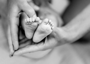 У Львові жінка, якій прогнозували безпліддя, народила сьому дитину –