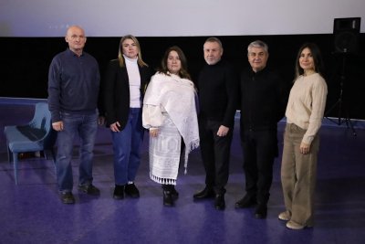 У Миколаєві відбулась камерна зустріч «Ми» на підтримку родин Захисників України »