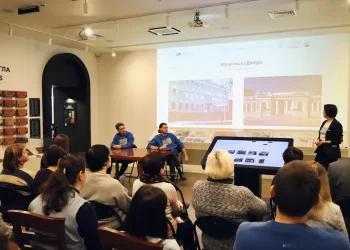 У Музеї історії Дніпра презентували проєкт «Online digital-галерея»