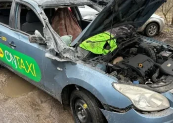 У прифронтовому місті Дніпропетровщини дрон атакував таксі