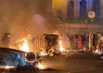 У Тегерані загинуло вже понад двісті людей | Політика