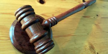 У Запоріжжі майора поліції затримали за зґвалтування дитини