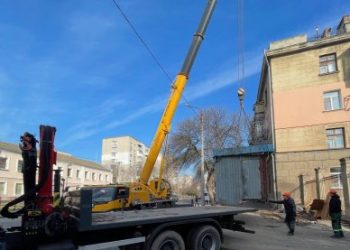 У Заводському районі Миколаєва демонтують 4 незаконні тимчасові споруди »