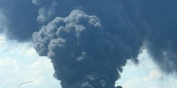 Українські дрони вдарили по Москві: уражено завод «Ангстрем» і нафтоперекачувальні станції – Генштаб