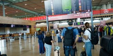 Українські дрони здійснили масштабну атаку на московський авіаційний вузол | Політика