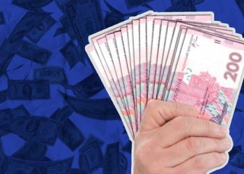 В Минсоцполитики назвали категории, которые получат 1500 грн помощи в апреле