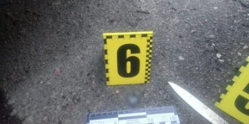 Вдарив ножем через відмову дати в борг – у Миколаєві поліцейські затримали підозрюваного у спричиненні тяжких тілесних ушкоджень знайомому »