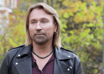 Ви здивуєтесь, де зараз живе дорослий син Олега Винника: Julian ховається від камер і зовсім не співає | Шоубизнес