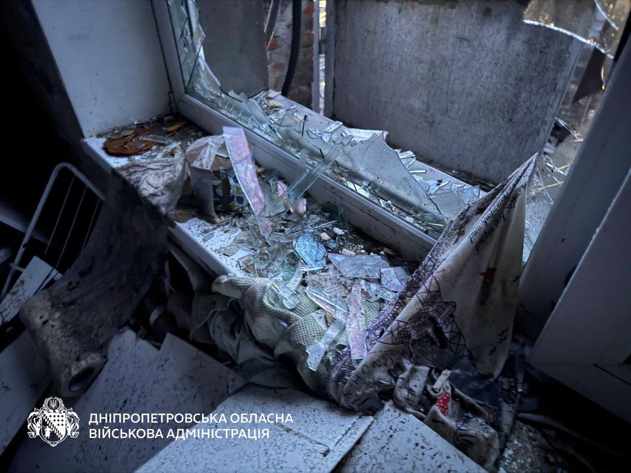 Наслідки ворожих ударів по Дніпру 