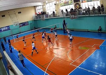 Волейбол (перша ліга): полтавська «Стронг факторі-2» впевнено перемогла «Спортліцей» • Волейбол •