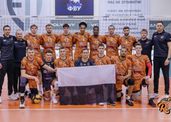 Волейбольна «Решетилівка» вдруге програла «Епіцентру» у півфіналі Суперліги • Волейбол •