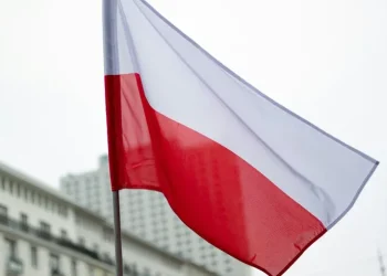 Вторгнення у повітряний простір Польщі – країна готова до реагування – Світові новини