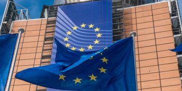 Євросоюз готується застосувати статтю про взаємну оборону | Політика