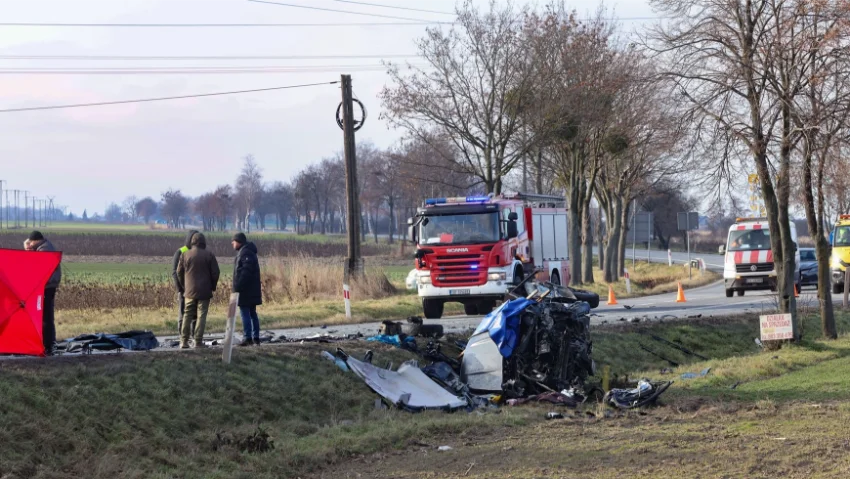Загинуло п’ятеро українців у ДТП в Польщі: після лобового зіткнення автомобіль загорівся
