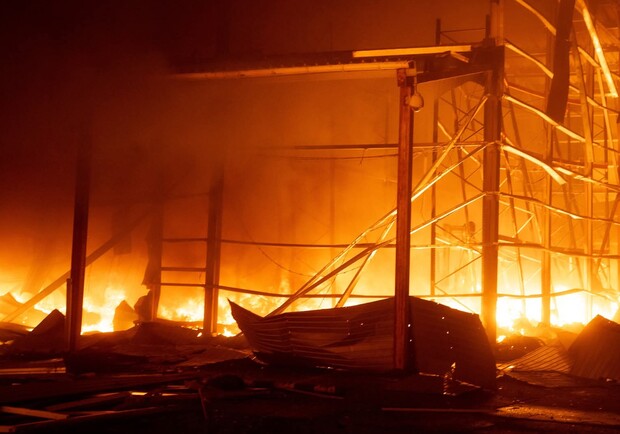 Загорелся промышленный объект: последствия ночной атаки БпЛА на Одессу