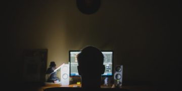 Запоріжців попередили про нову схему шахрайства від імені податкової