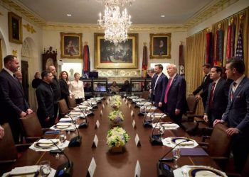 Зеленський повідомив, про що говорив з Трампом у Білому домі