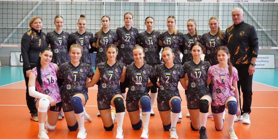Жіноча «Решетилівка-ПНПУ» програла «Буковинці» в КУ з волейболу • Волейбол •