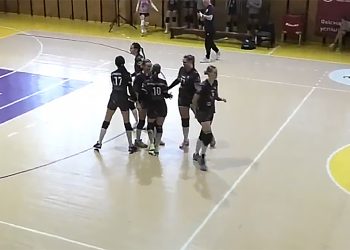 Жіноча «Решетилівка-ПНПУ» впевнено перемогла «Регіну» • Волейбол •