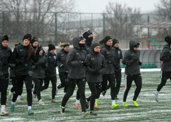 Жіноча «Ворскла» у півфіналі Кубка України зіграє з харківським «Металістом 1925» • Футбол •