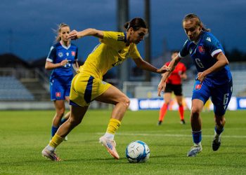 Жіноча збірна України з чотирма ворсклянками виграла спаринг у Словаччини • Футбол •