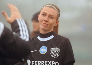 Жіночу «Ворсклу» покинули дві футболістки • Футбол •