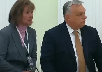 Зустріч Орбана та Путіна – в Угорщині роз’яснили причину неправильного перекладу перекладачкою – Світові новини